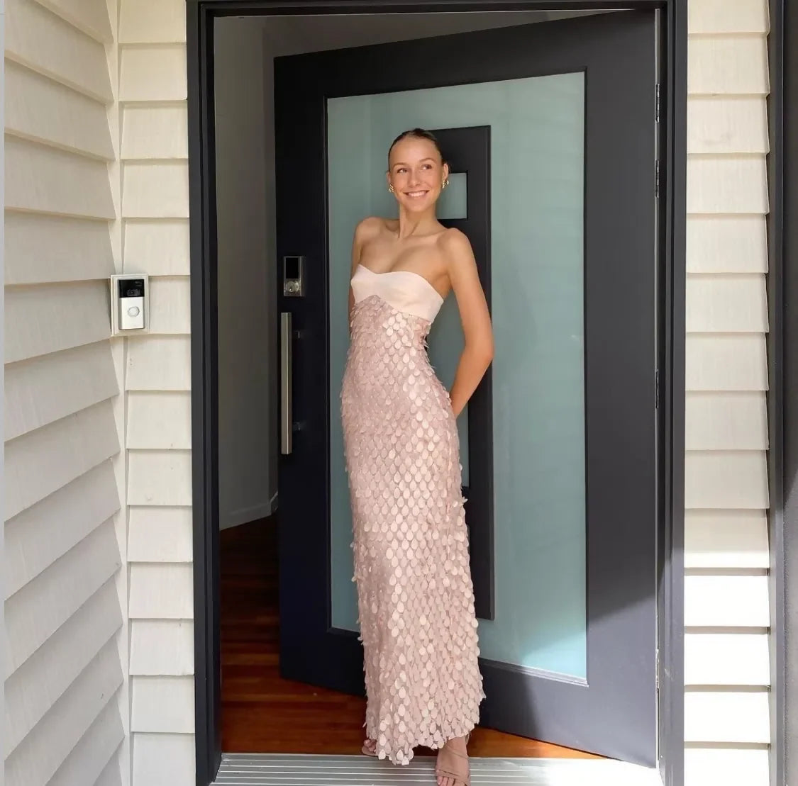 Manning Cartell - Balconette gown